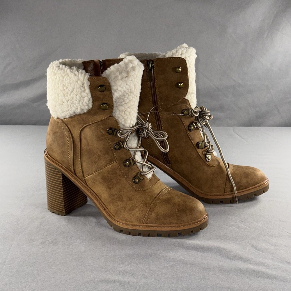 NWOT Block Heel Combat Boot Faux Sherpa & Leather Ankle Boots Sz10 Y2K Nine West